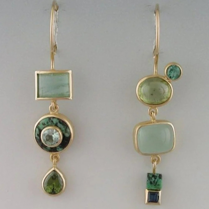 Retro Green Pendant Earrings