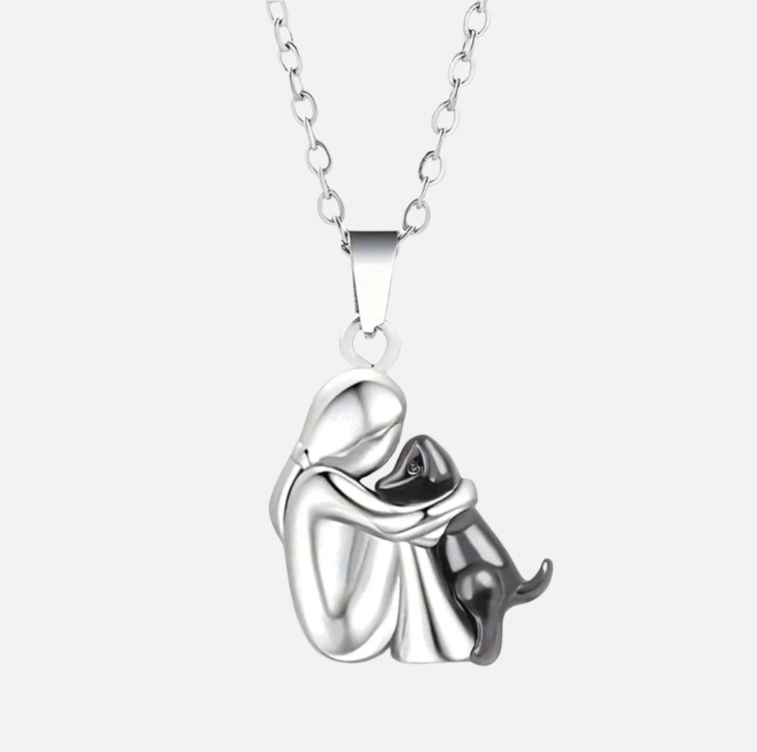 Marie | Dog Hug Necklace