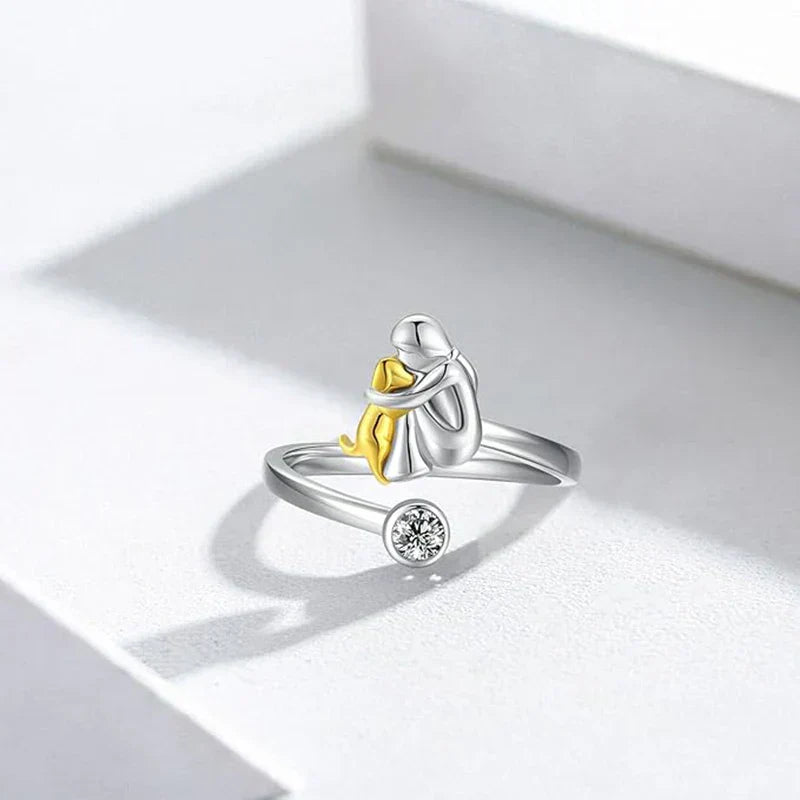 Marie | Dog-Inspired Embrace Ring